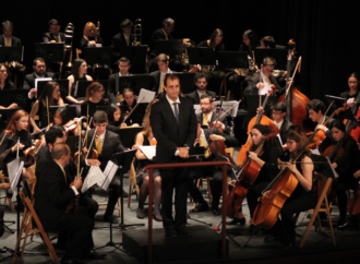 Los chicos de la Orquesta Ciudad de Alcalá triunfan por Navidad