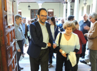 Hernando: «No estamos para las frivolidades que tanto gustan a Iglesias»