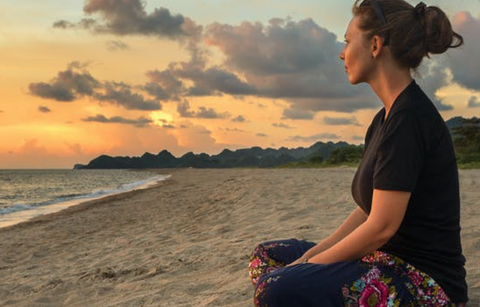 ‘Mindfulness’, la terapia meditativa que alivia pero no cura