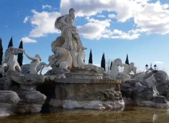 Fuente cibernética de Torrejón: espectáculo de agua, luz y sonido