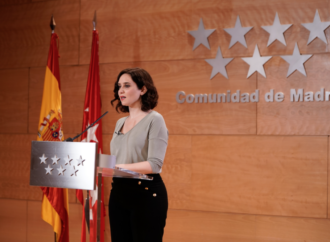 Tres colegios de Alcalá de Henares reciben la bandera verde del Programa Ecoescuelas