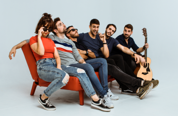 La Banda alcalaína VAHO (URBAN POP) estrena «Tic Tac», nuevo videoclip