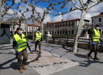 Imágenes: el trabajo de la Unidad Militar de Emergencias en una Alcalá vacía