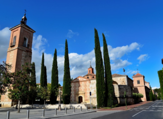 Cortes de tráfico por obras en las calles Colegios y Calle Santo Tomás de Aquino en Alcalá