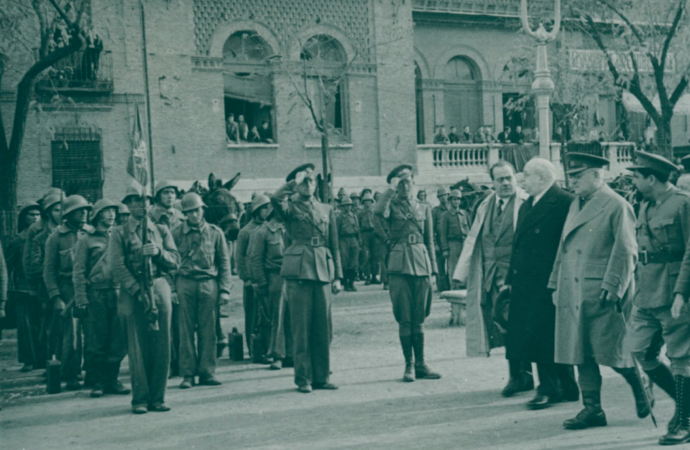 Azaña en Alcalá: la «foto olvidada y rescatada» en el 80 aniversario de su muerte