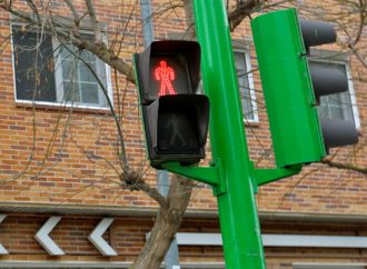 Coslada instala los primeros semáforos inteligentes en la ciudad