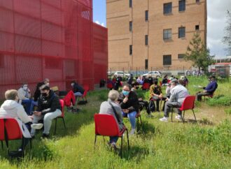 Mayores de San Fernando comparten experiencias en torno al proyecto ‘Memoria Histórica’ con estudiantes de Coslada