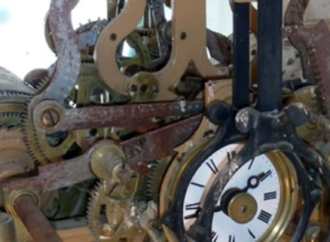 El Reloj Centenario del Encín en Alcalá de Henares / Por el Grupo en Defensa del Patrimonio Complutense
