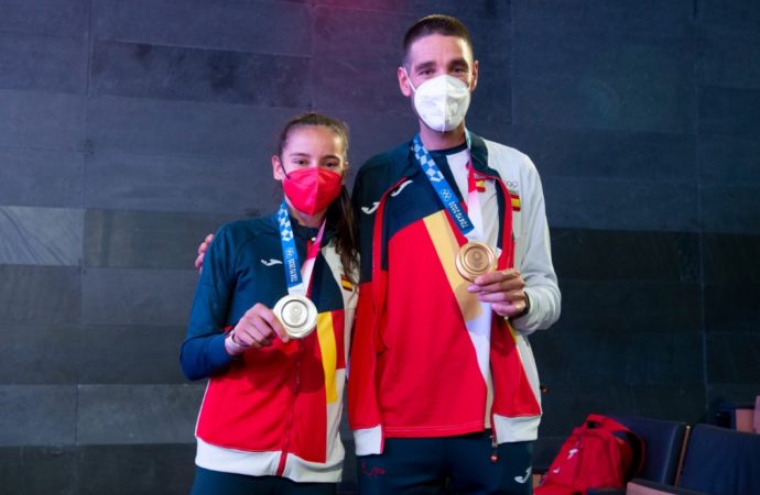 Adriana Cerezo y David Valero, recibimiento del COE por sus medallas olímpicas