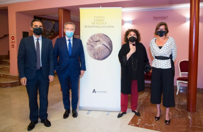 Iñaki Gabilondo y Charo López reciben el Premio Ciudad de Alcalá de las Artes y las Letras 2020 y 2021 