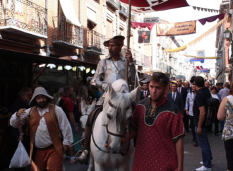 Alcalá de Henares se engalana para homenajear a Cervantes, con numerosas propuestas culturales y el Mercado Cervantino  