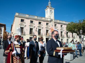 Alcalá celebra su día grande con diferentes homenajes a su vecino más ilustre, Miguel de Cervantes 