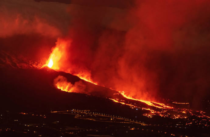 La UAH colabora para convertir la fibra óptica de La Palma en un monitor sísmico del Volcán y así obtener más información