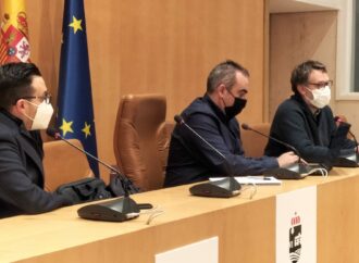 Nuevo encuentro del alcalde de San Fernando de Henares con los vecinos afectados por el problema con Metro