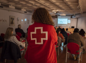 El Ayuntamiento de Alcalá amplía el convenio de colaboración con Cruz Roja para el desarrollo de actividades de atención y acompañamiento social
