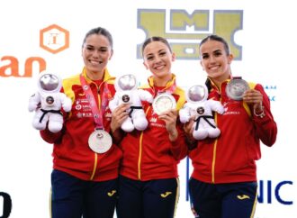 Karate / La alcalaína Lidia Rodríguez, subcampeona del mundo de katas por equipos en Dubai