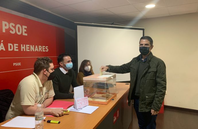 La militancia del PSOE de Alcalá ratifica el acuerdo de gobierno con Ciudadanos