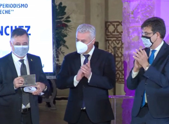 Gervasio Sánchez recoge el IX Premio Internacional de Periodismo ‘Cátedra Manu Leguineche’ en un acto celebrado en Brihuega y presentado por Iñaki Gabilondo