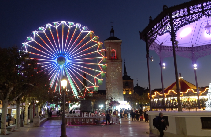 Pista de hielo, noria, mercado navideño…Alcalá inaugura este viernes su Navidad