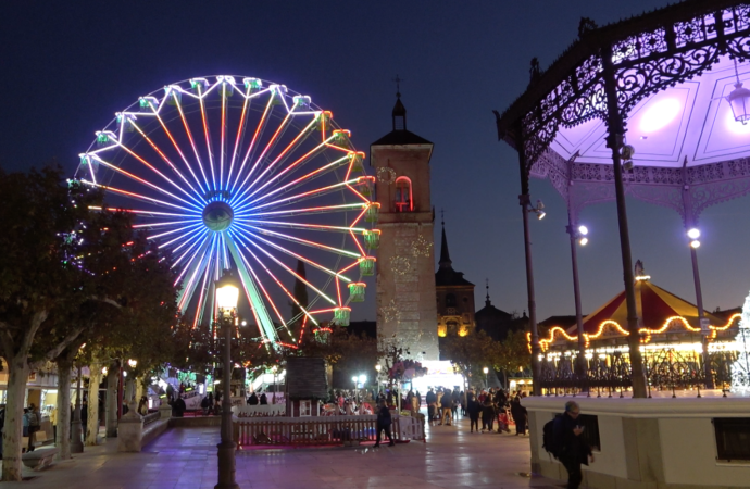 Arranca la programación navideña en Alcalá de Henares con el encendido, el pregón de Malagón y los tradicionales belenes