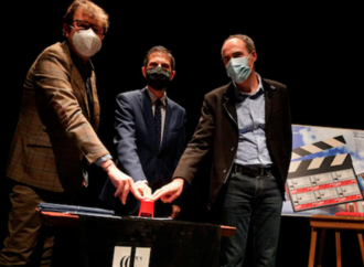 Correos presenta en Alcalá el sello conmemorativo del 50 aniversario de ALCINE