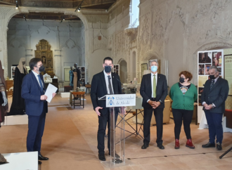 La historia de la televisión, atrezzo, vestuarios…en la nueva exposición de la Universidad de Alcalá en la Capilla de San Ildefonso