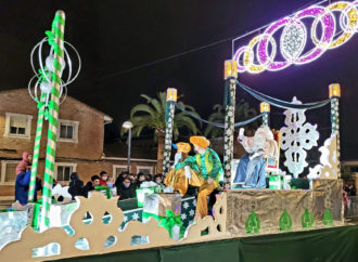 Cabalgata Reyes Magos en San Fernando: 10 carrozas tematizadas con personajes de cuentos