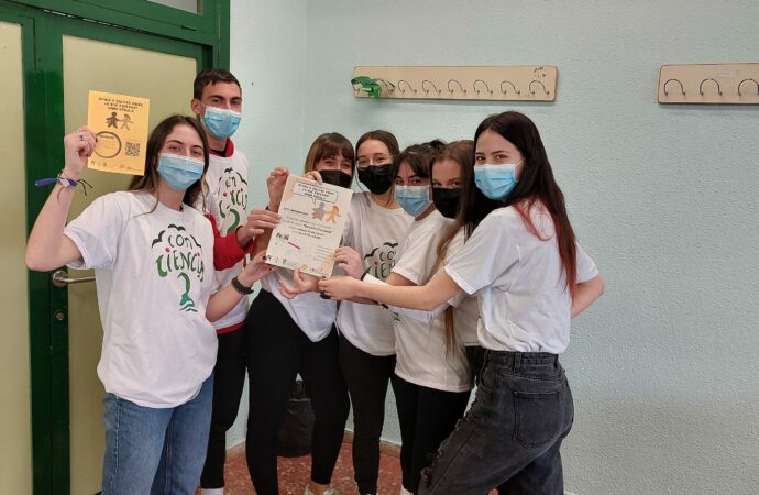IES Rey Fernando VI de San Fernando: campaña informativa sobre la importancia de la donación de médula