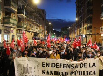 Movilización vecinal para exigir la reapertura del SUAP Luis Vives en Alcalá de Henares