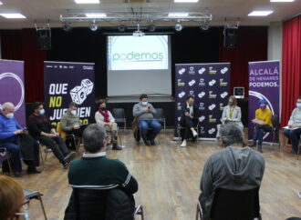 Encuentro sobre ludopatía, afectados y trabajo asociativo e institucional organizado por Podemos Alcalá