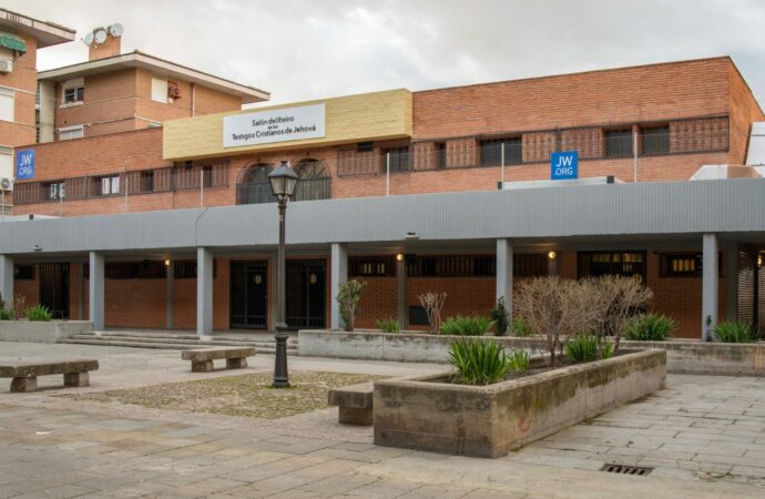 Los testigos de Jehová vuelven a celebrar sus reuniones presenciales en Alcalá tras dos años de pandemia