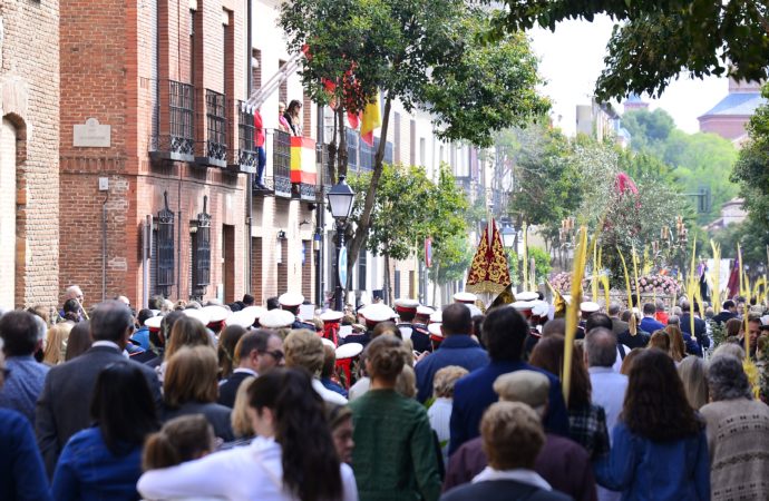 Concurso de Balcones y Escaparates en la Semana Santa de Alcalá de Henares