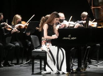 Gran concierto de la Orquesta Sinfónica MCD y Susana Gómez en el Teatro Salón Cervantes de Alcalá