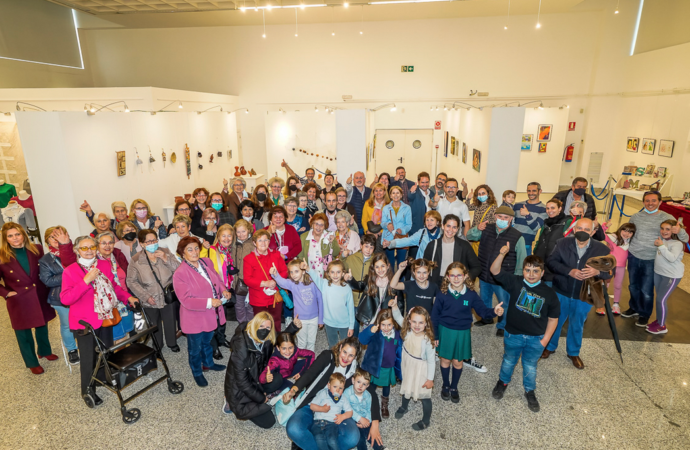 Exposición de fin de curso de los talleres plásticos y artísticos en Torrejón de Ardoz