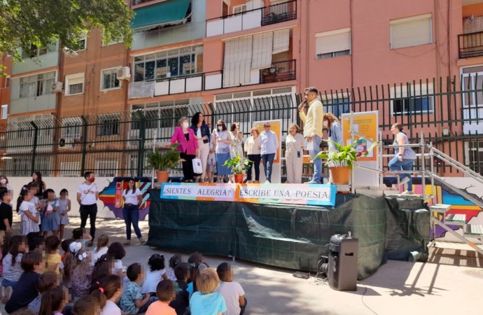 El colegio Infanta Catalina celebró la entrega de premios del XXXIX certamen literario Mariano Rodríguez Caro