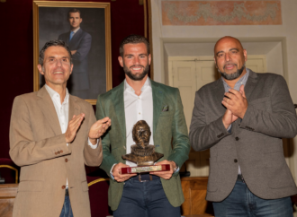 Nacho, recibido oficialmente en Alcalá de henares, tras ganar otra Champions con el Real Madrid