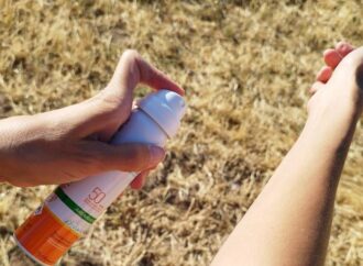 El Hospital de Guadalajara recuerda la necesidad de exponerse al sol de forma responsable para evitar el cáncer de piel