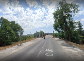 Cortado por obras en Alcalá el puente que va hacia el Hospital y el Campus Universitario