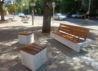 Más de un millón de euros en nuevo mobiliario urbano dentro del Plan ‘Alcalá Mejora sus Barrios’