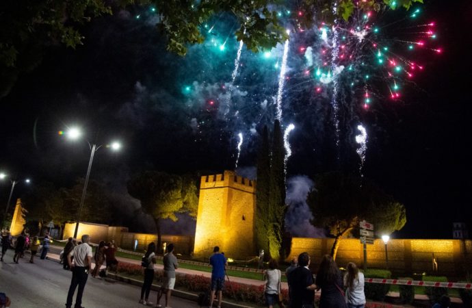 Ferias Alcalá 2023: los fuegos artificiales cambian de lugar y serán el domingo 3 en la Plaza de Toros