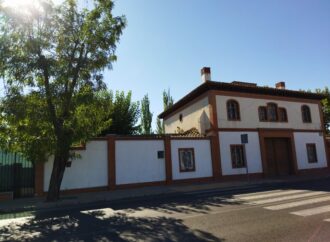 Comienza la demolición de la singular Casa Blanca en Alcalá de Henares