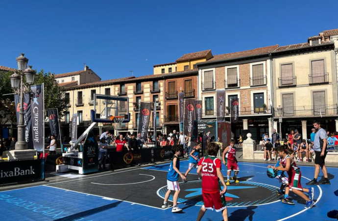 Basket: Torneo 3×3 en la Plaza de Cervantes de Alcalá de Henares