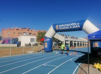 Villanueva de la Torre inaugura sus reformadas pistas de atletismo