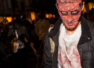 Halloween Alcalá 2022: mucho ambiente para ver de cerca la «Marcha Zombie»
