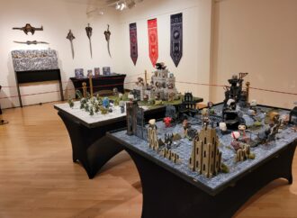 Nueva exposición gratuita en Alcalá: “QUÉ POP! SOY?» llega al antiguo Hospital de Santa María la Rica