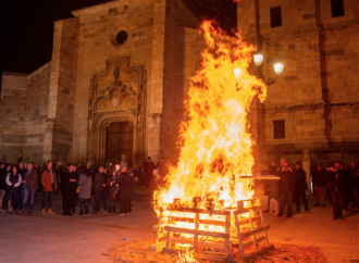 Santa Lucía Folk en Alcalá: este fin de semana, mucho más que la tradicional hoguera