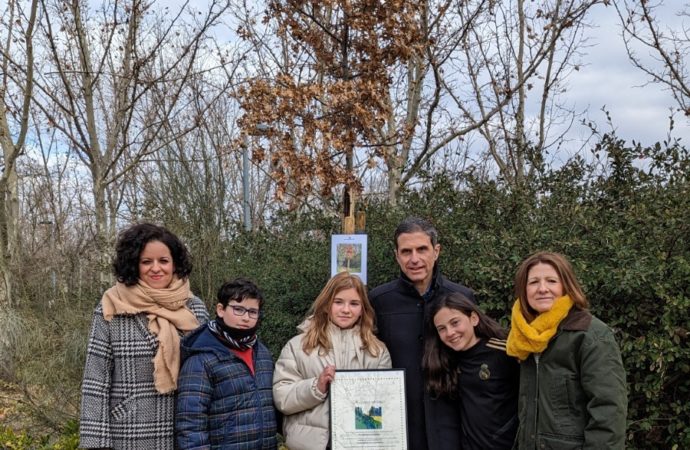 El IES Francisca de Pedraza de Alcalá “adopta” el Pasillo Verde del Camarmilla 