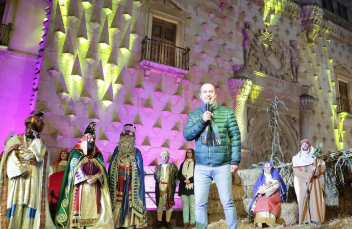 La Gran Cabalgata de Reyes de Guadalajara narró un cuento sobre la magia de la Navidad