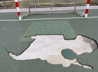 El Ayuntamiento de Alcalá denuncia los actos vandálicos en las pistas deportivas de Espartales