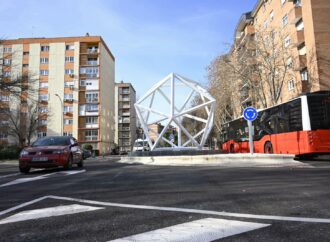 Así ha quedado la turborrotonda entre la Avenida Lope de Figueroa y las calles Santander y Luis de Madrona de Alcalá de Henares